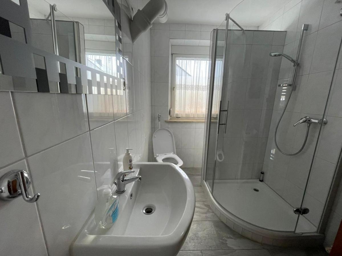 Guntia Apartment Mit Grossem Garten Günzburg Kültér fotó